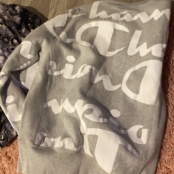 champion crew neck - Picture 3 of 3